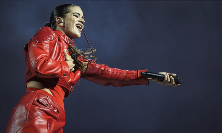 Rosalia pone en marcha una beca de flamenco en el centro ESMUC